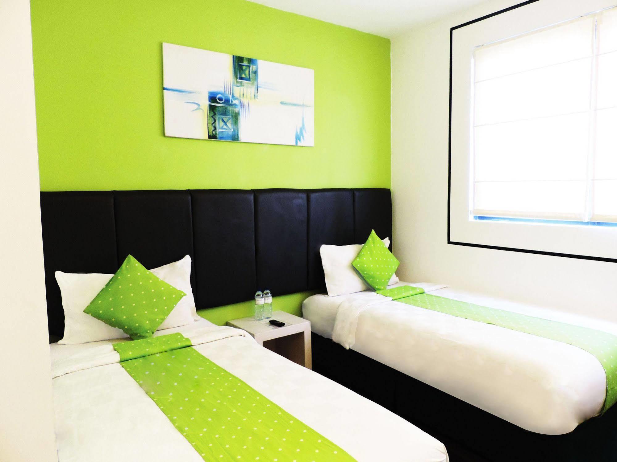 Arbor Biz Hotel Μακασάρ Εξωτερικό φωτογραφία